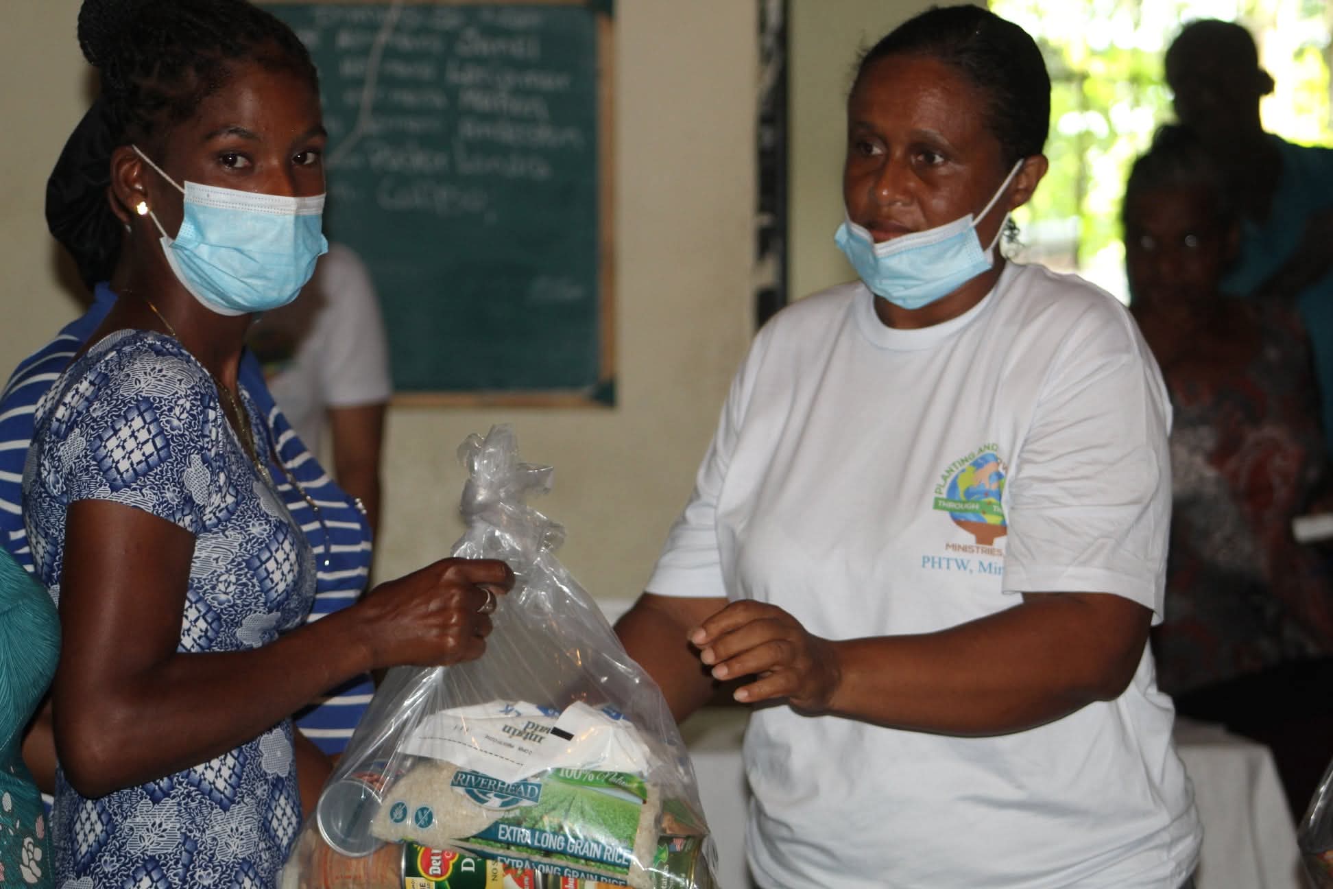 Social Assistance in the Dominican Republic